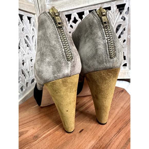 Loeffler Randall Black, Gray & Taupe Suede cut-out High Heel Size 9 B Women Shoe - Picture 3 of 8